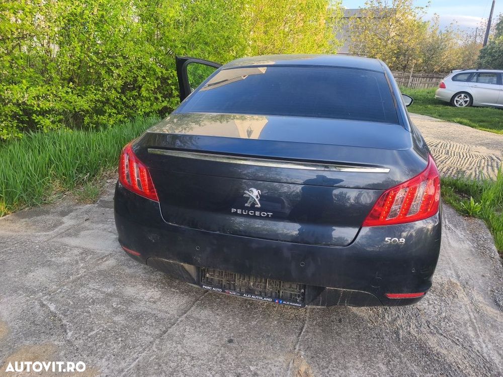 Bară spate Peugeot 508 sedane berlină KGN albastru  2012 - 4