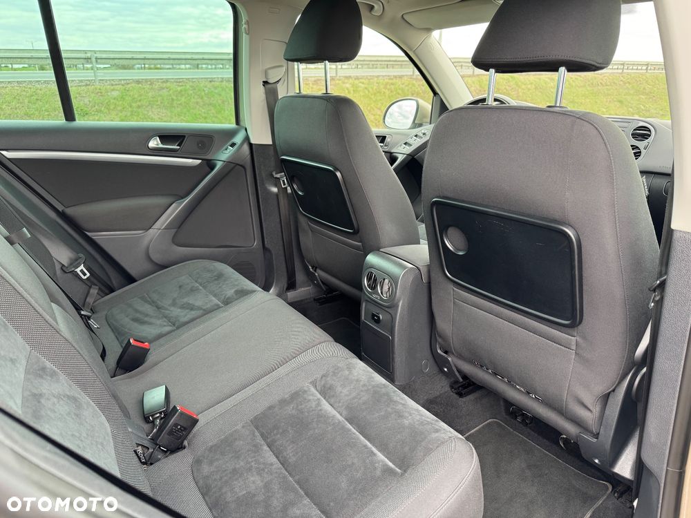 Volkswagen Tiguan 2.0 TDI DPF BlueMotion Technology Cup Sport & Style - 26