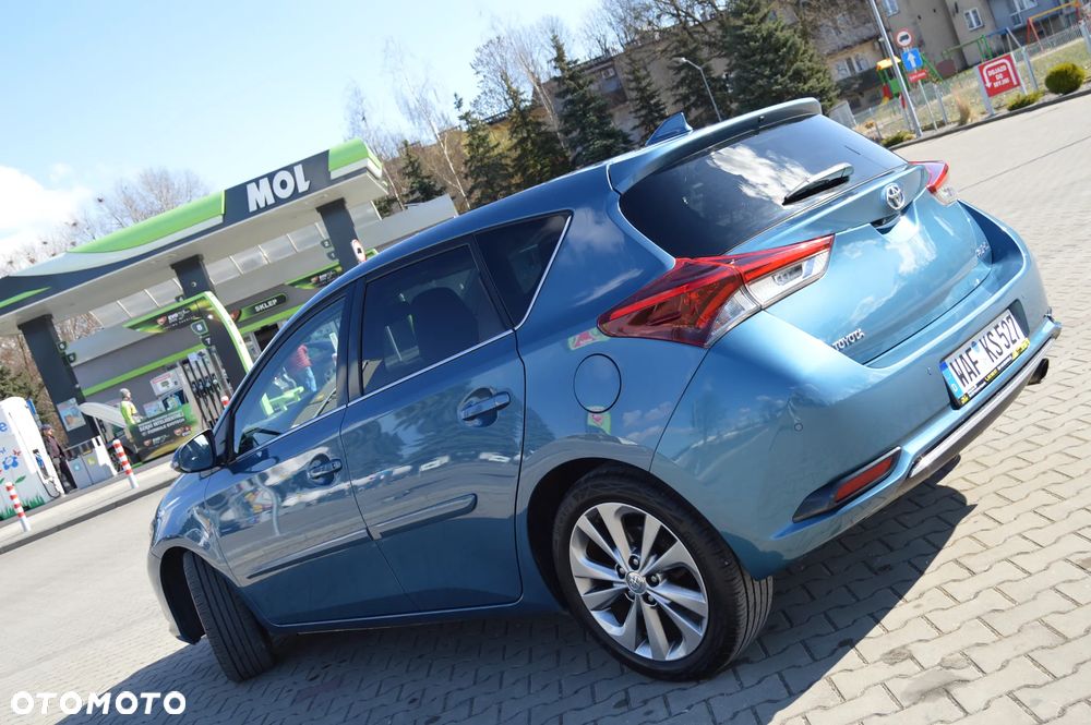 Toyota Auris 1.2 Turbo Executive - 27