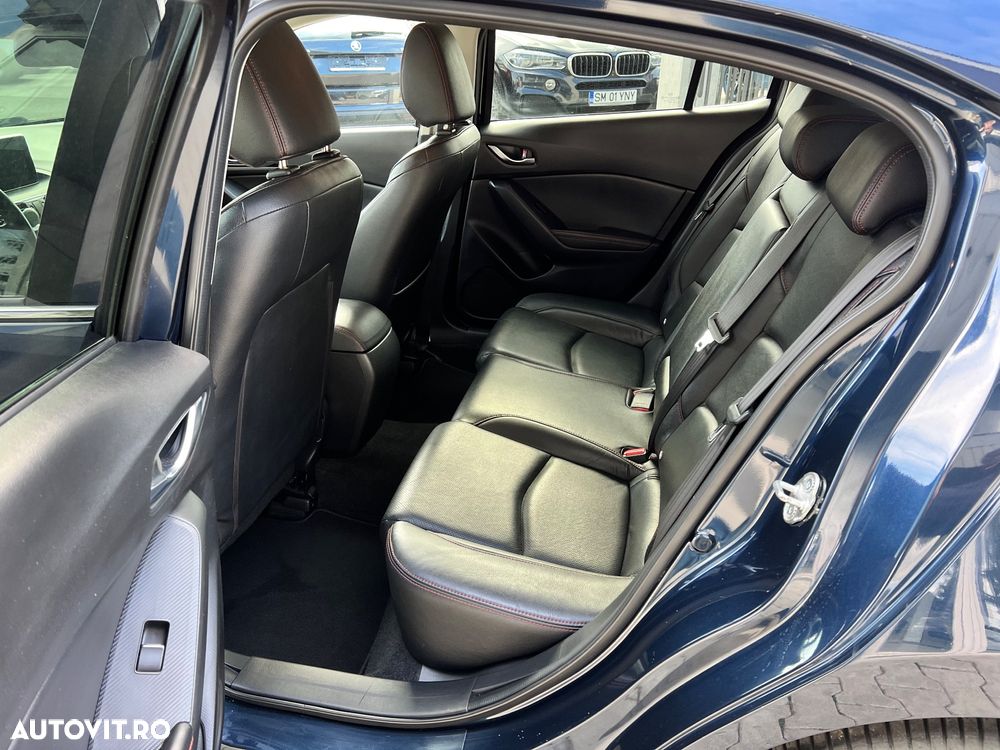Mazda 3 CD150 AT Revolution - 12