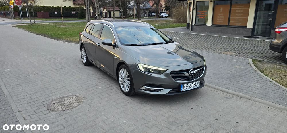 Opel Insignia - 1