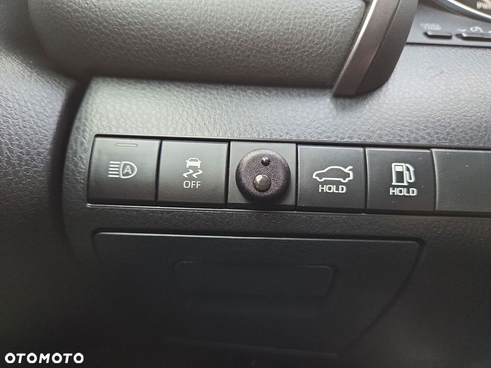 Toyota Camry 2.5 Hybrid Prestige CVT - 22