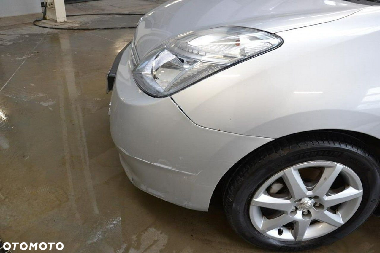 Toyota Prius - 10