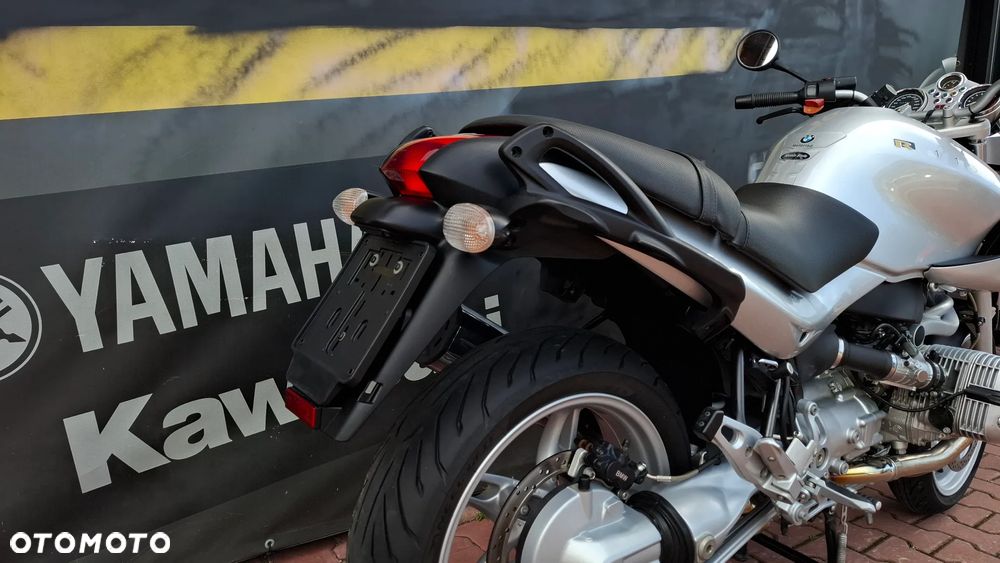 BMW R - 8