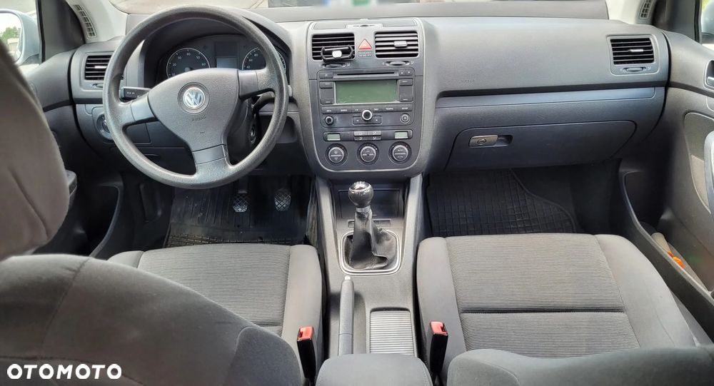 Volkswagen Golf - 4