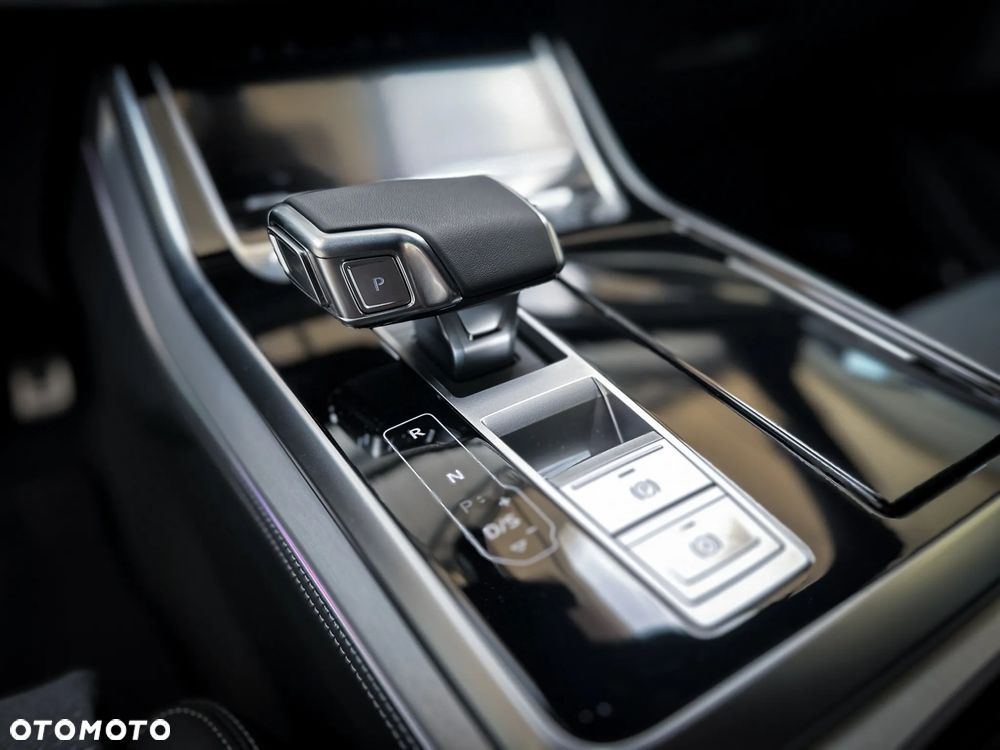 Audi Q8 - 20