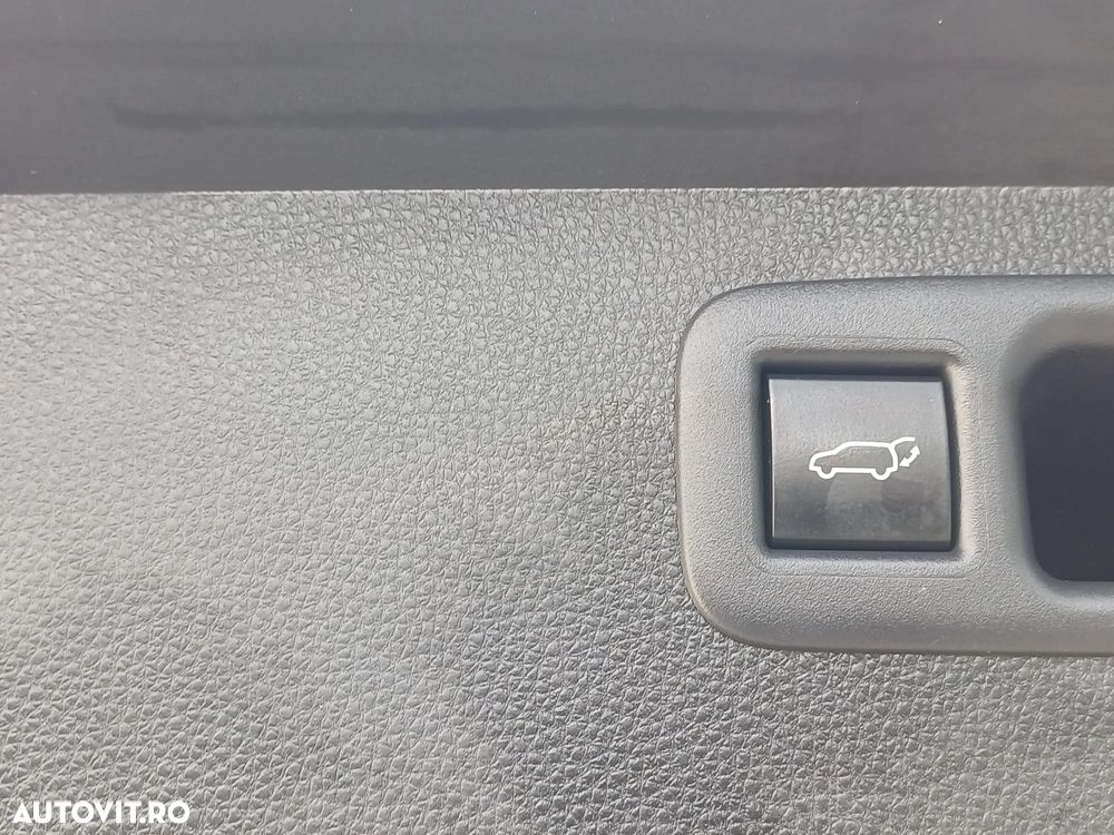 Toyota Highlander 2.5 L Dynamic Force 248CP Luxury Metallic - 8