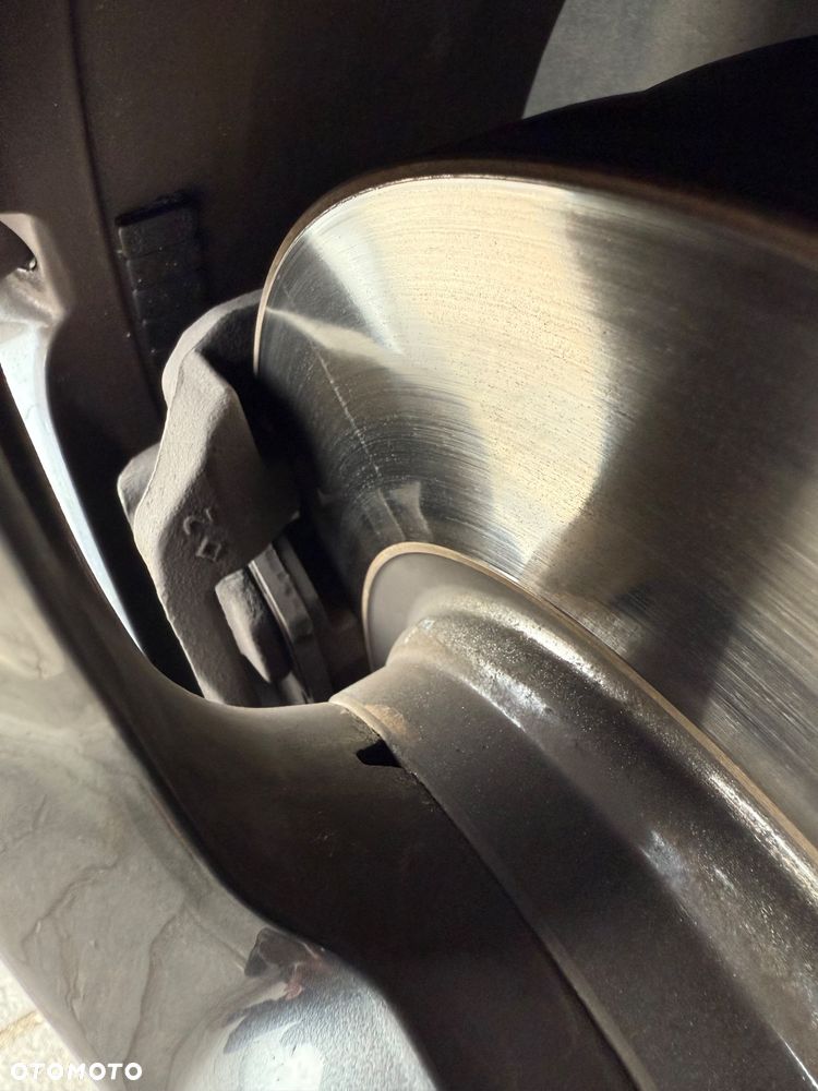 Kia Ceed 1.6 CRDi Edition 7 - 28