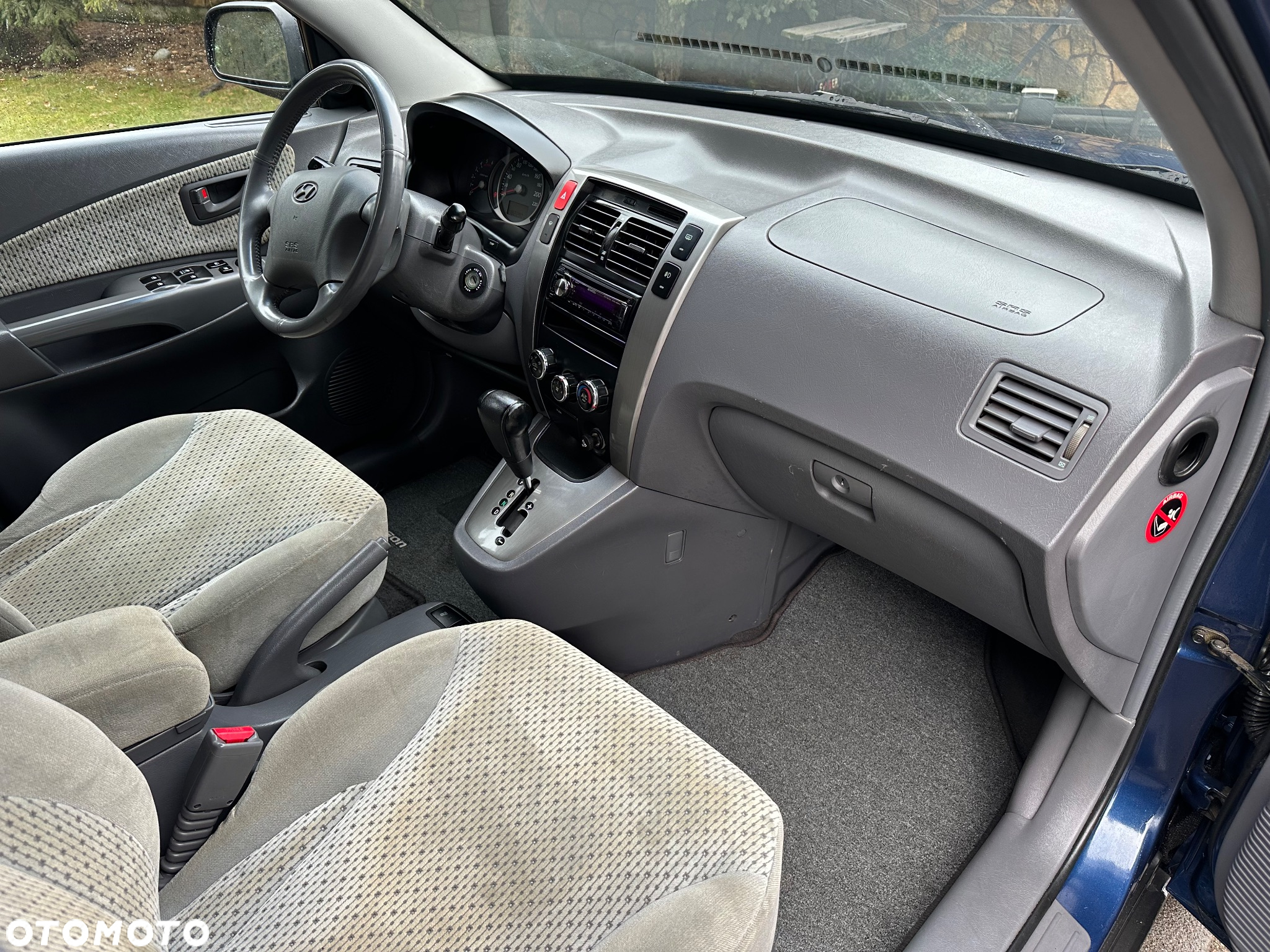 Hyundai Tucson 2.0 CRDi Elegance + - 19