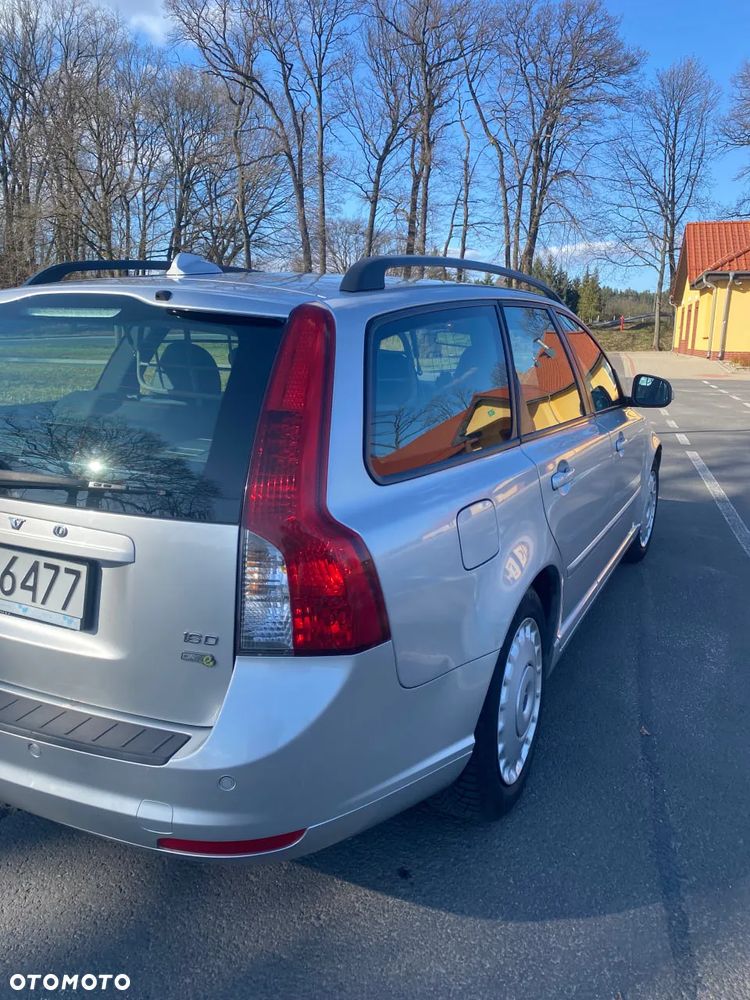Volvo V50 - 10