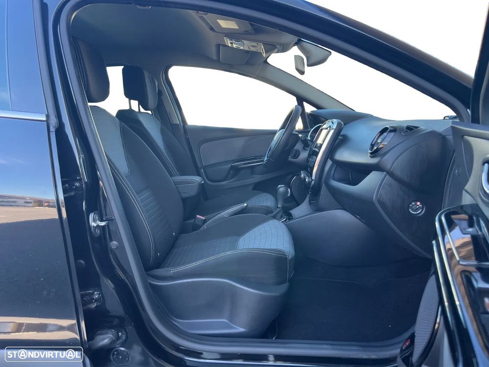 Renault Clio 1.5 dCi Limited EDC - 14