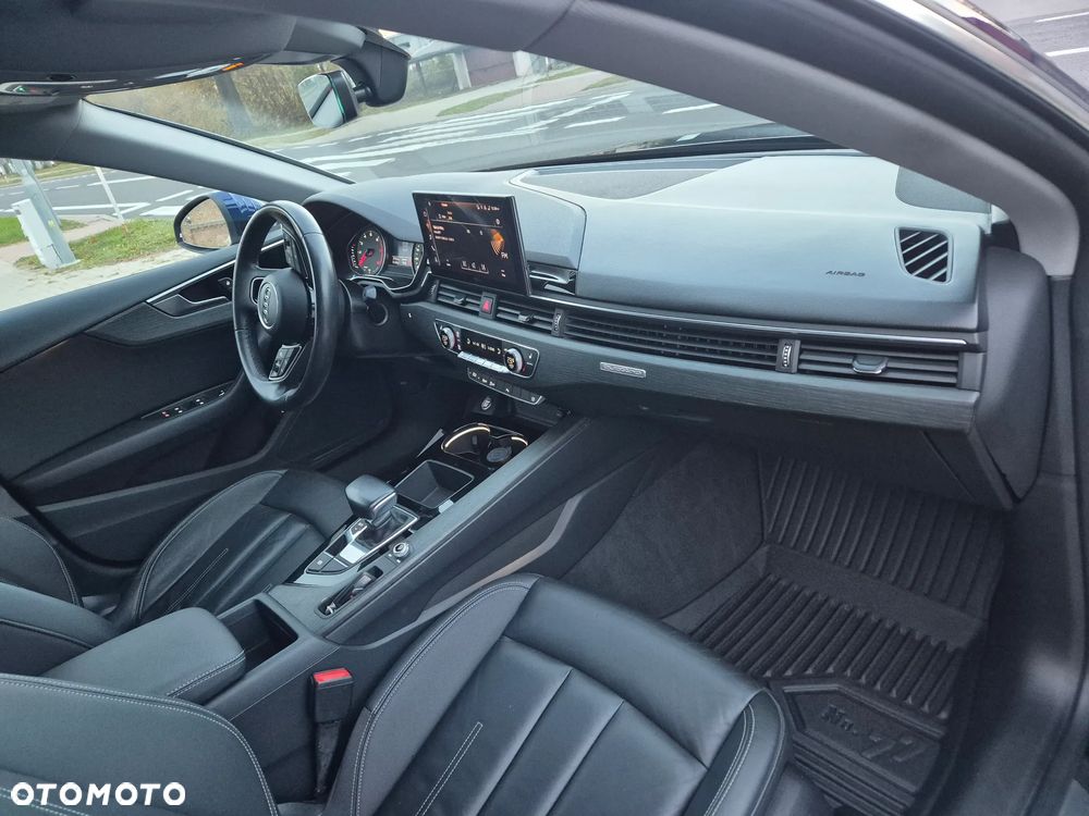 Audi A5 Sportback 40 TFSI quattro S tronic - 12