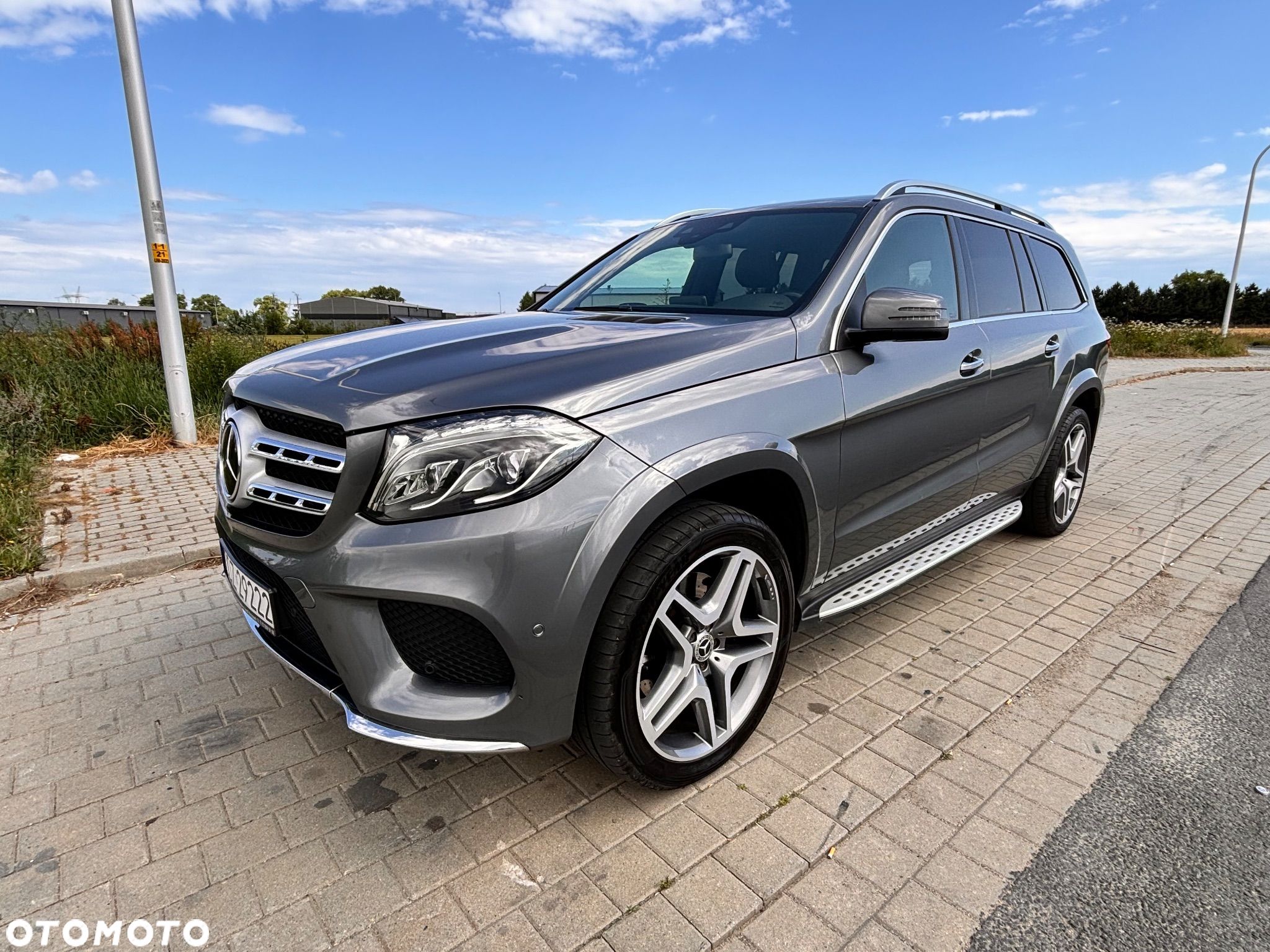 Mercedes-Benz GLS 350 d 4Matic 9G-TRONIC AMG Line - 1