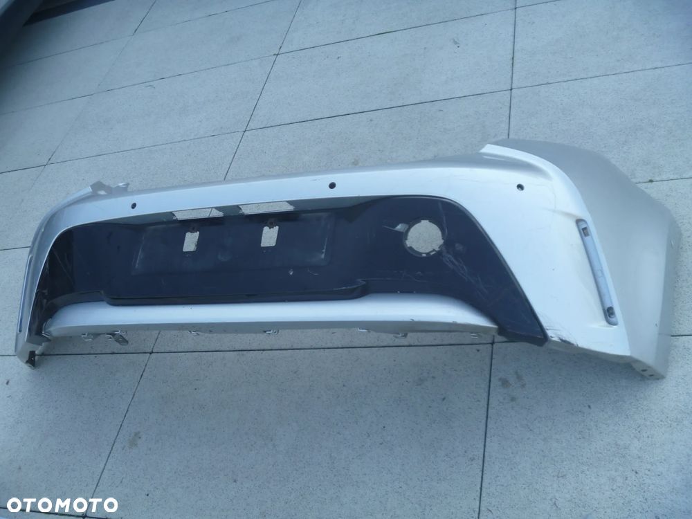 TOYOTA COROLLA E21 HB ZDERZAK TYLNY ORYGINAŁ 4 PDC - 1