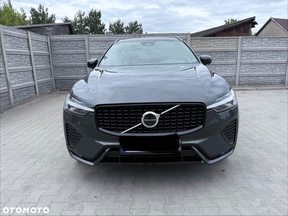 Volvo XC 60 B4 D Plus Dark - 9