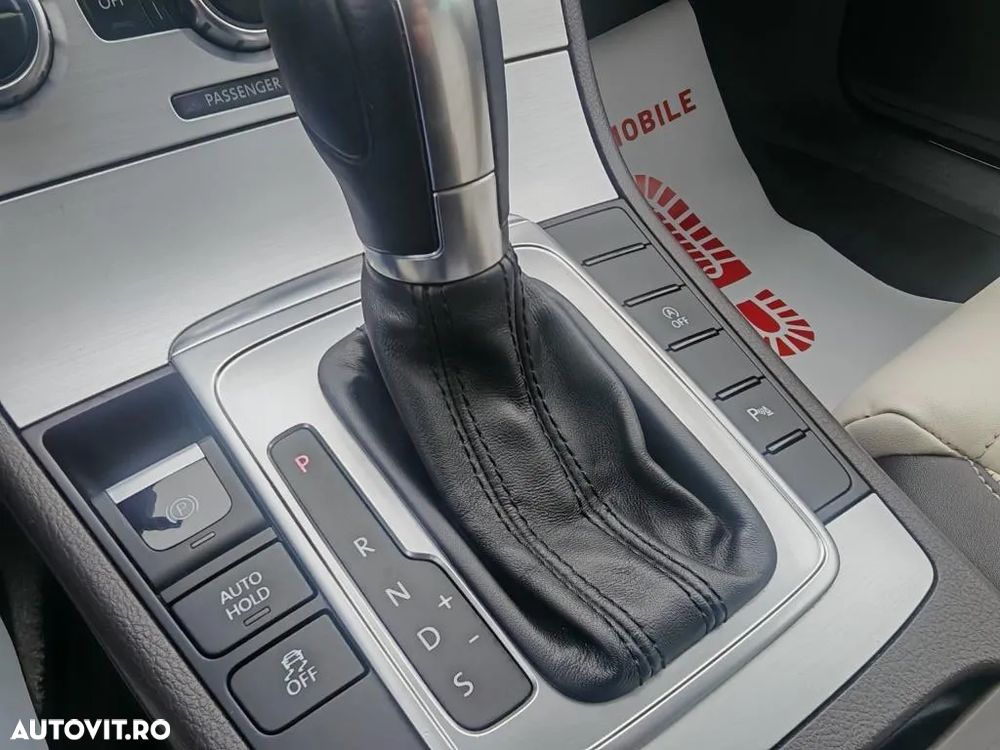 Volkswagen Passat CC 2.0 TDI DSG Blue TDI - 12