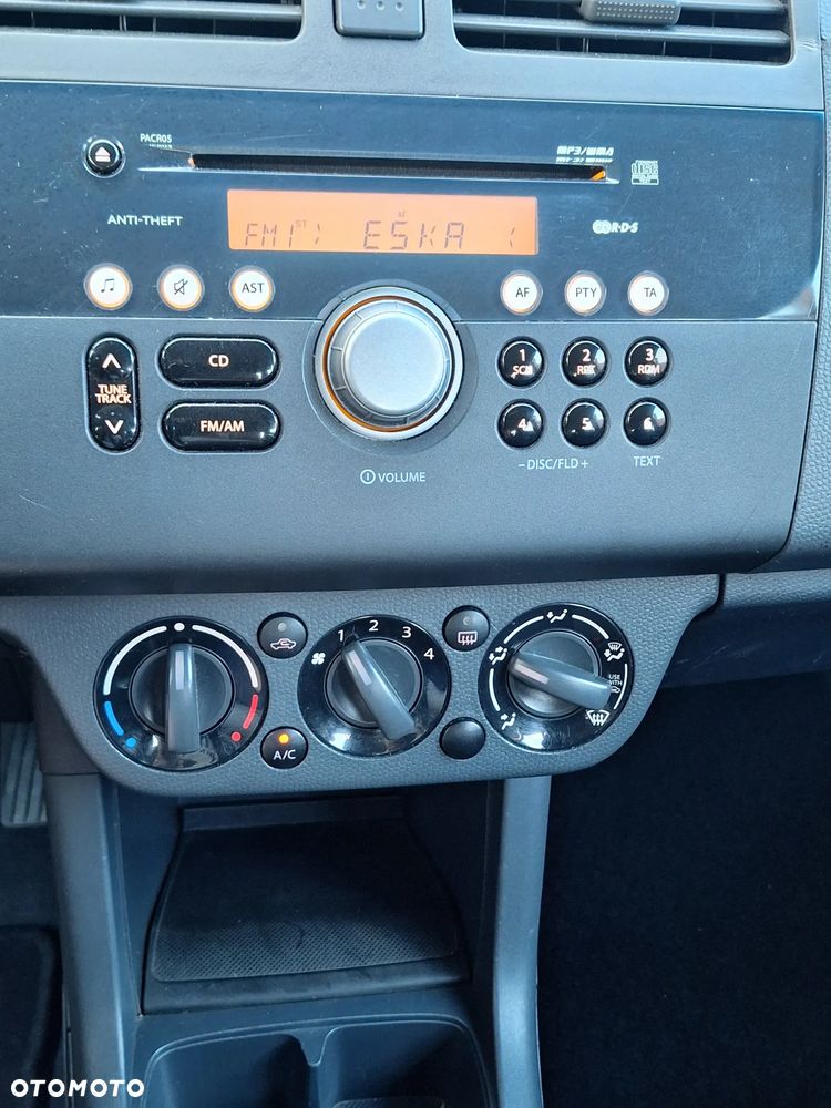 Suzuki Swift 1.3 Comfort - 11