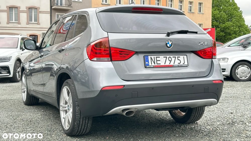 BMW X1 sDrive18d - 10