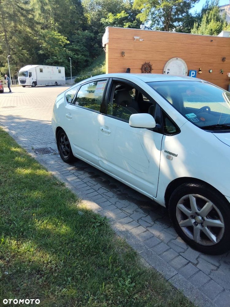 Toyota Prius 1.5 VVT-i Sol - 9