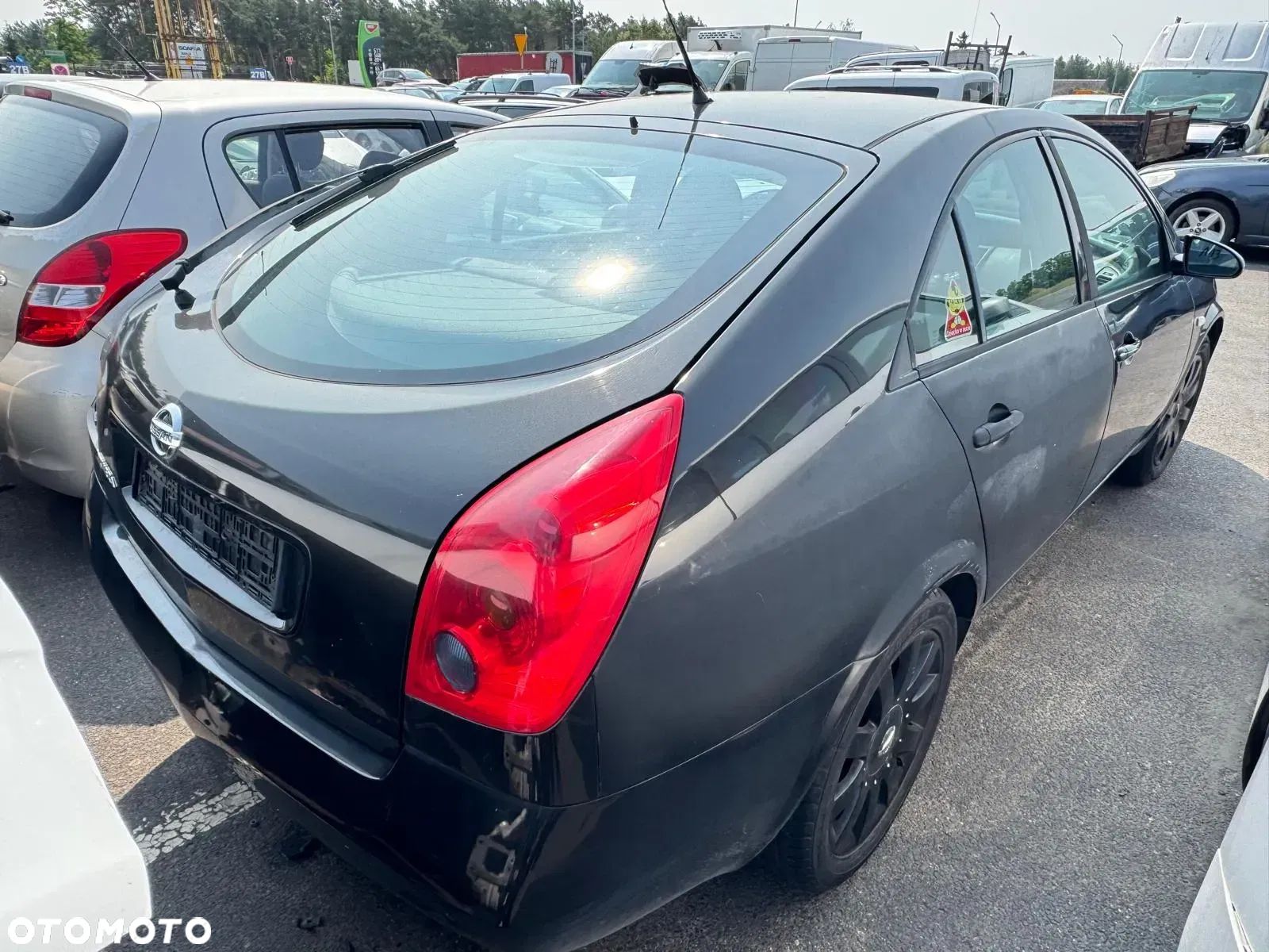 Nissan Primera P12 2003r poj. 2.0 benzyna 140 KM -  na części - 1