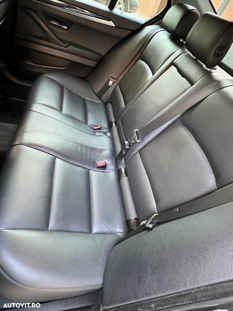 BMW Seria 5 520d - 17