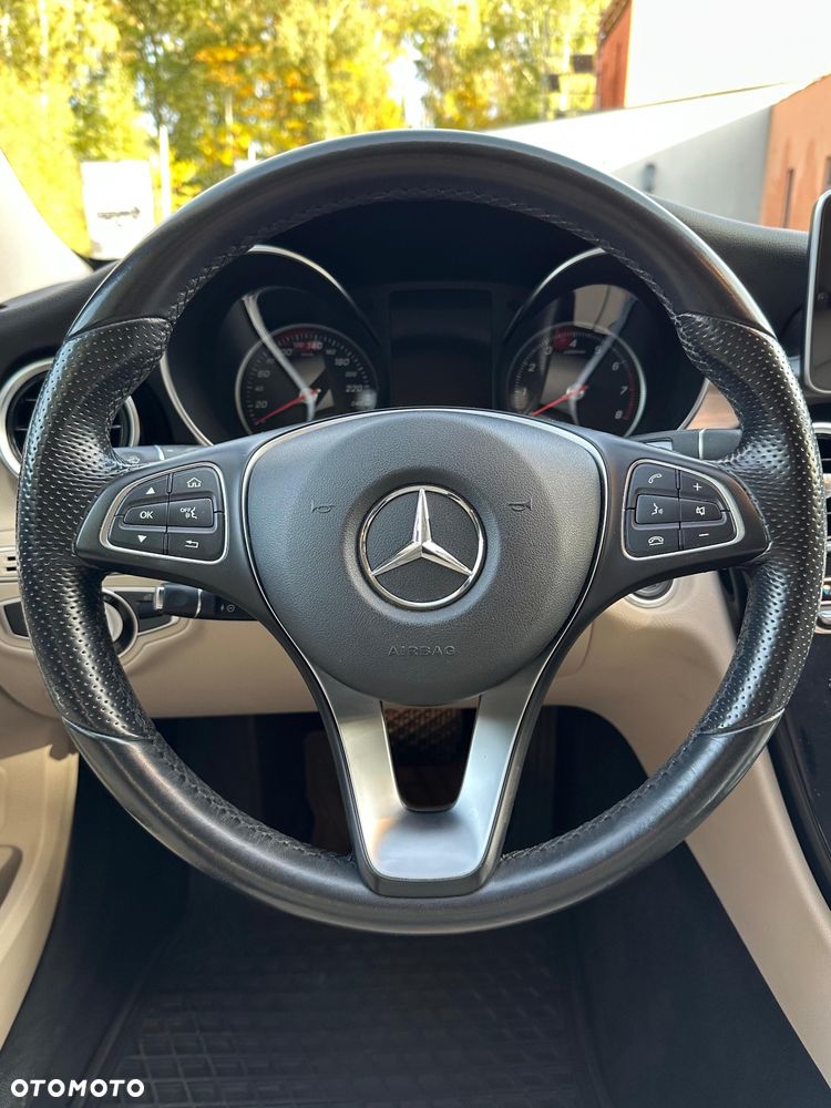 Mercedes-Benz Klasa C 180 7G-TRONIC - 19