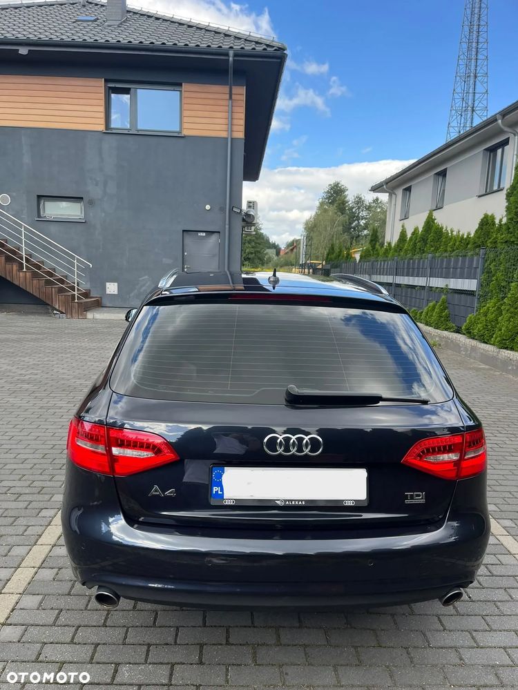 Audi A4 Avant 3.0 TDI Quattro S tronic - 5