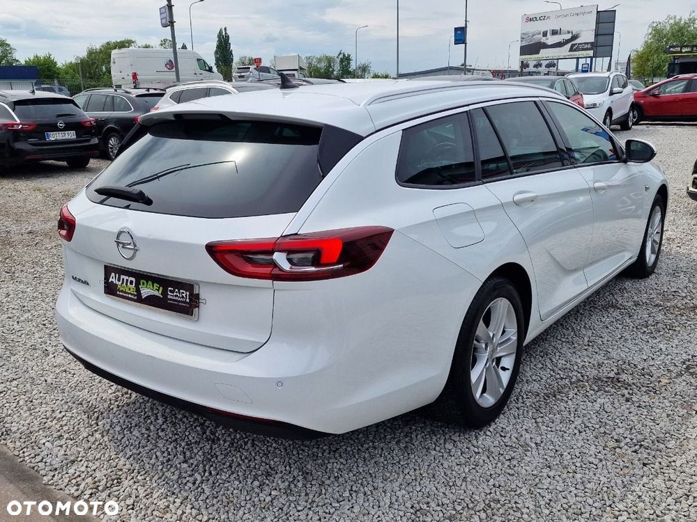 Opel Insignia - 36