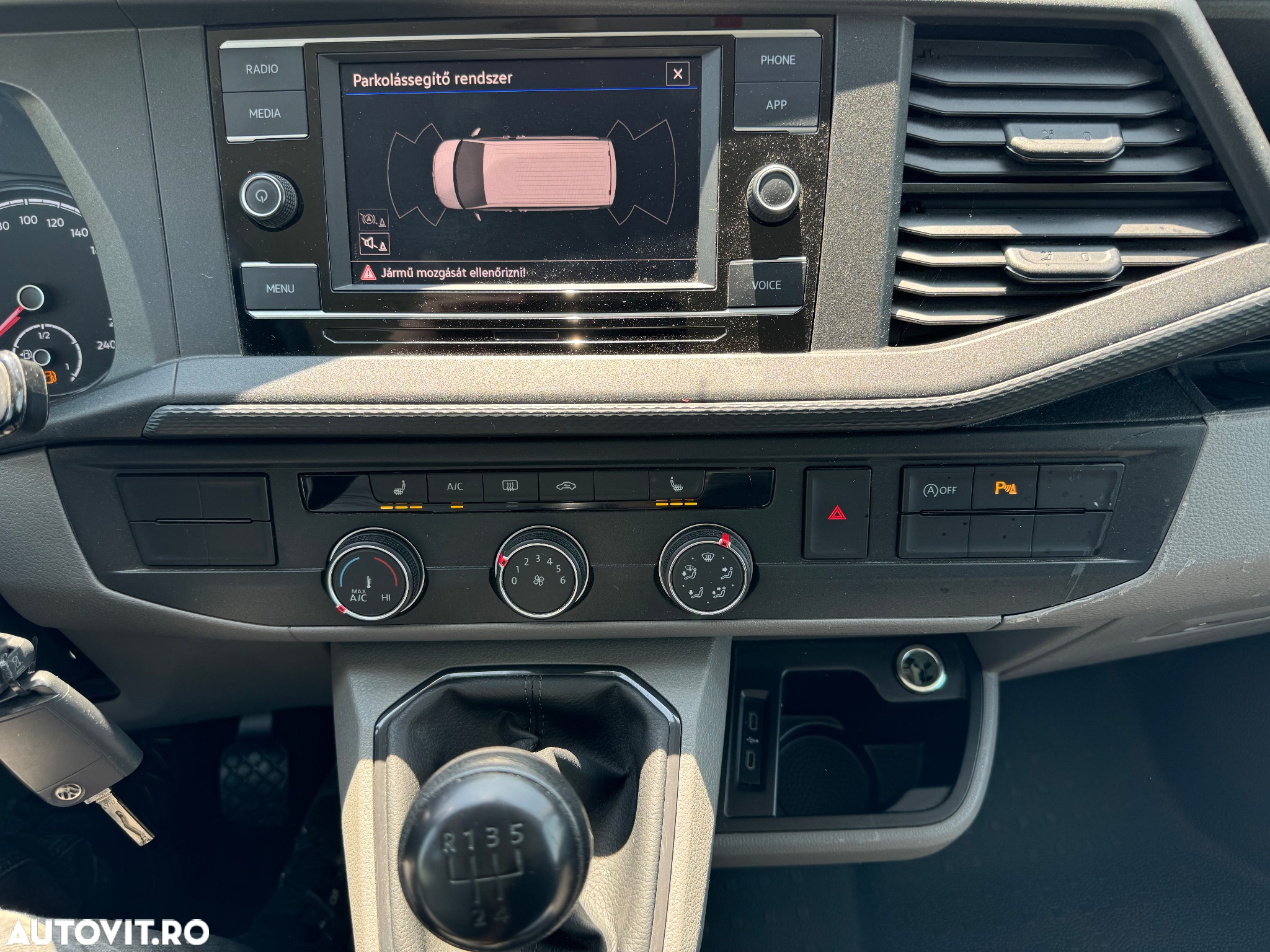 Volkswagen Transporter Kombi T6.1 2.0 TDI 81 kW KR - 23