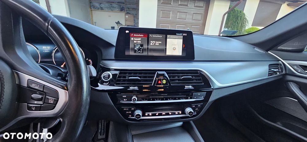 BMW Seria 5 520d M Sport sport - 9