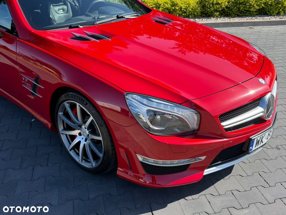 Mercedes-Benz SL 63 AMG AMG Speedshift MCT 7-Gang Sportgetriebe AMG Performance Package - 3