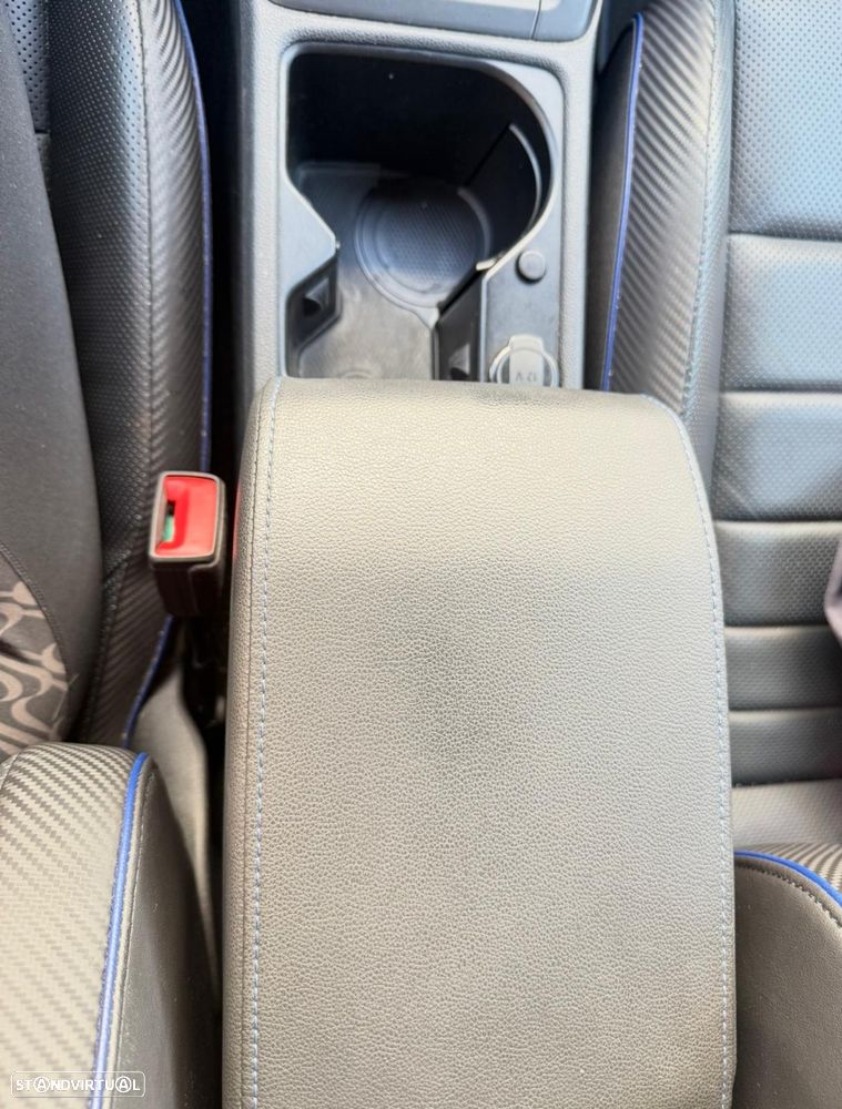 VW Golf 2.0 TSI R DSG - 14