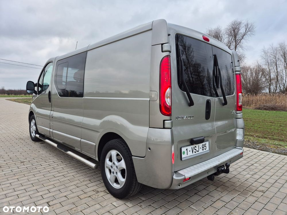 Renault Trafic - 17