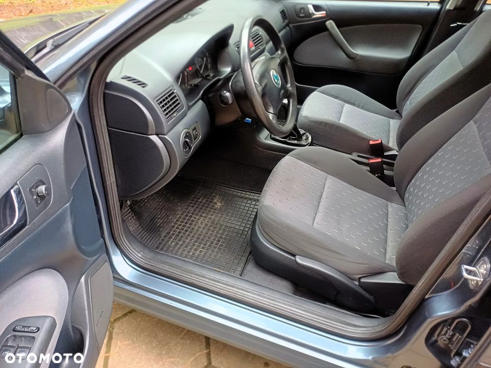 Skoda Octavia 1.9 TDI Tour Classic - 18