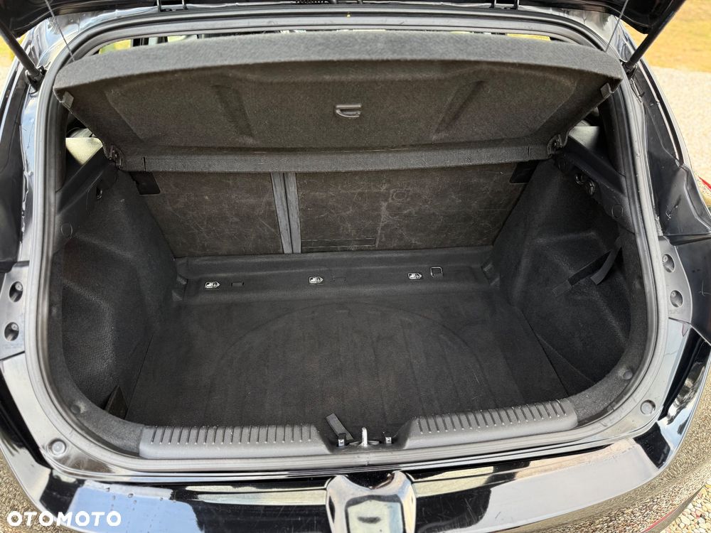 Hyundai i30 1.4 Comfort - 25