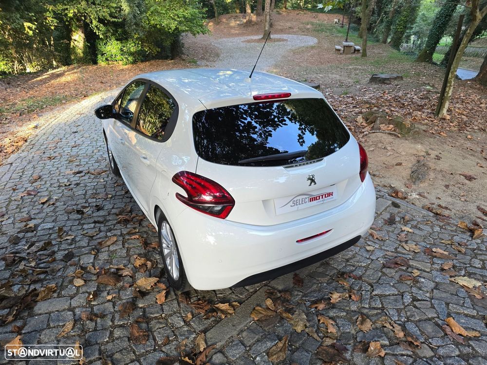 Peugeot 208 1.2 PureTech Active - 7