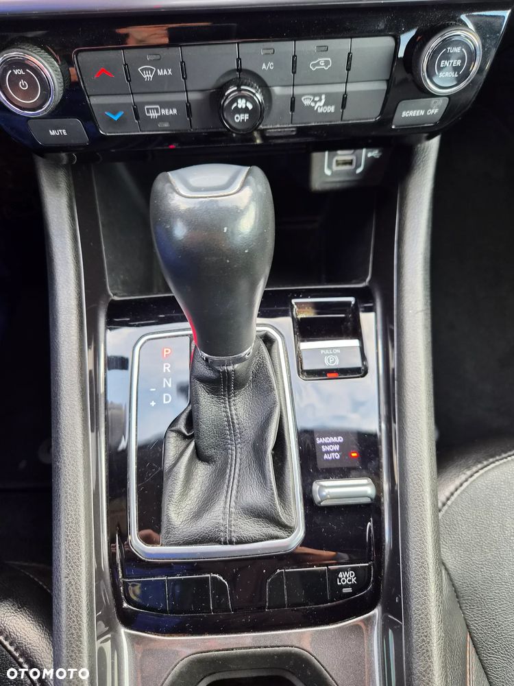 Jeep Compass - 16