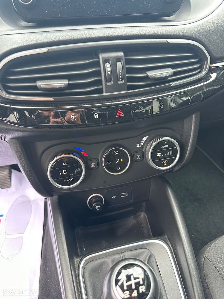 Fiat Tipo 1.3 M-jet Life - 13