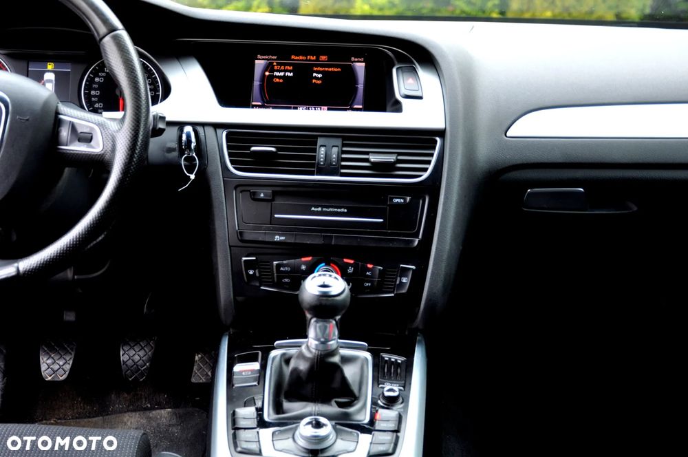 Audi A4 Avant 2.0 TDI DPF S line Sportpaket (plus) - 36