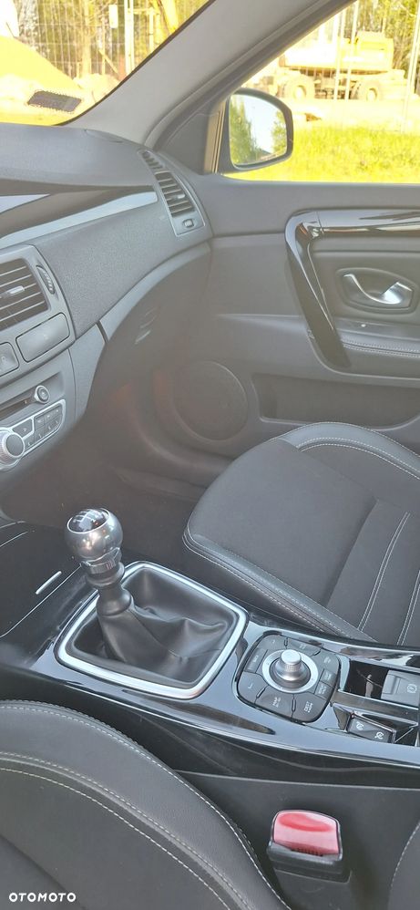 Renault Laguna 2.0 dCi Bose Edition - 9