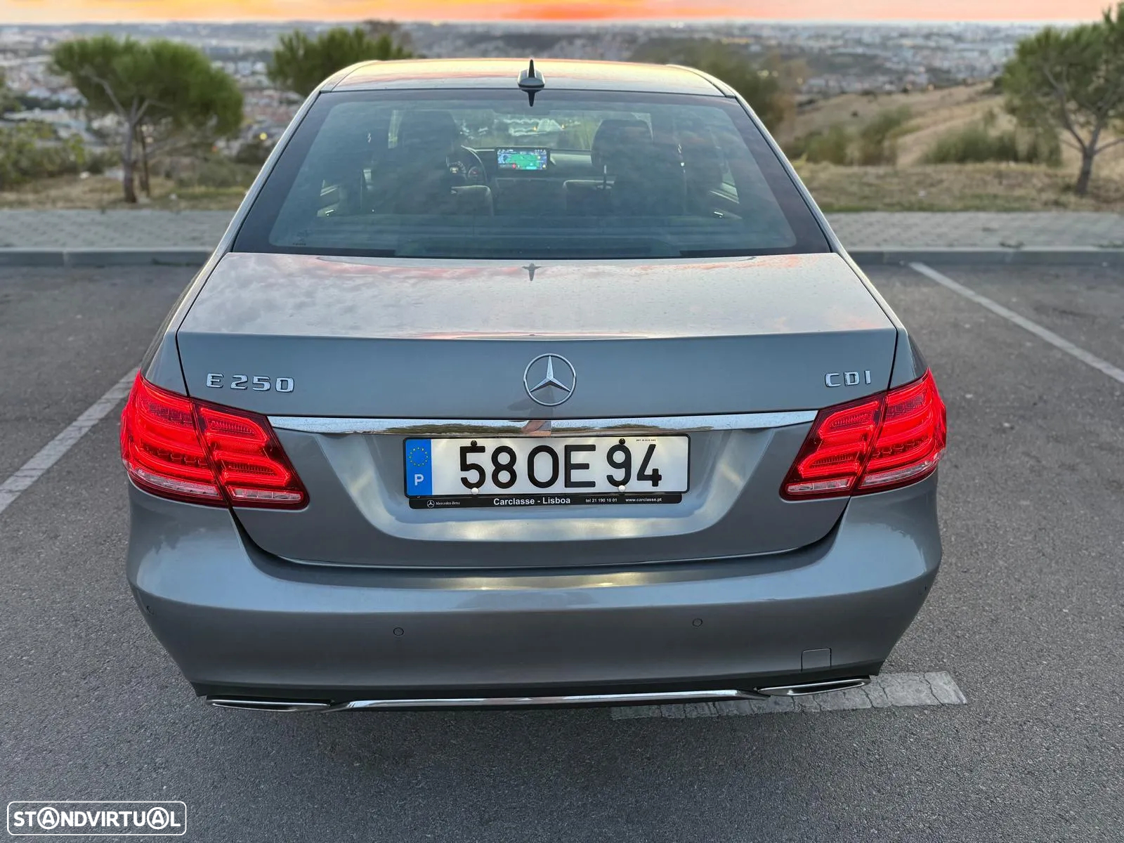 Mercedes-Benz 250 - 6