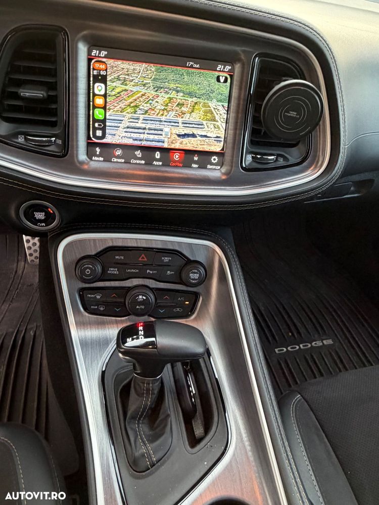 Dodge Challenger Automatik 392 Hemi Scat Pack Shaker - 13