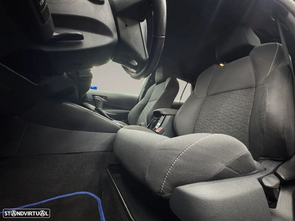 Toyota Corolla 1.8 Hybrid Comfort+P.Sport - 23