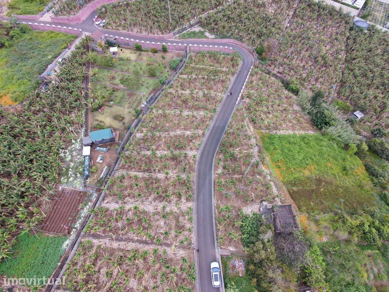 TERRENO NO ARCO DA CALHETA - 1176m2 - Grande imagem: 3/16