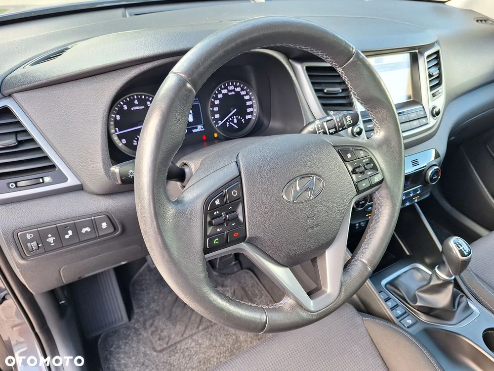 Hyundai Tucson blue 1.6 GDi 2WD Passion - 23