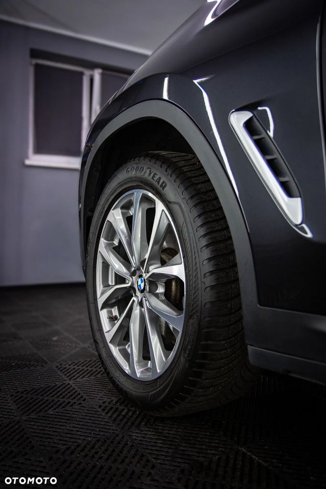 BMW X3 xDrive30i xLine sport - 19