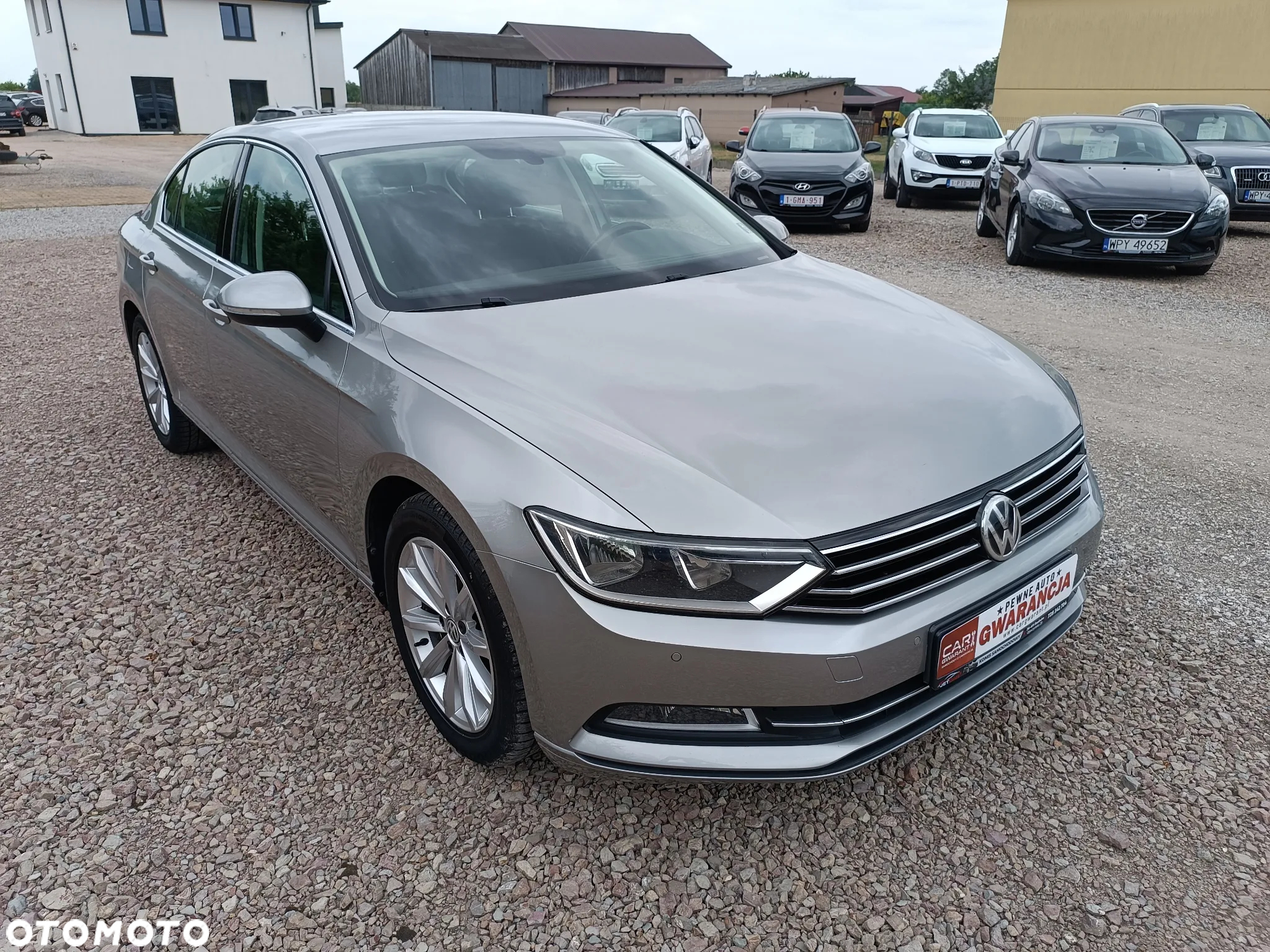Volkswagen Passat 2.0 TDI EVO Elegance - 11