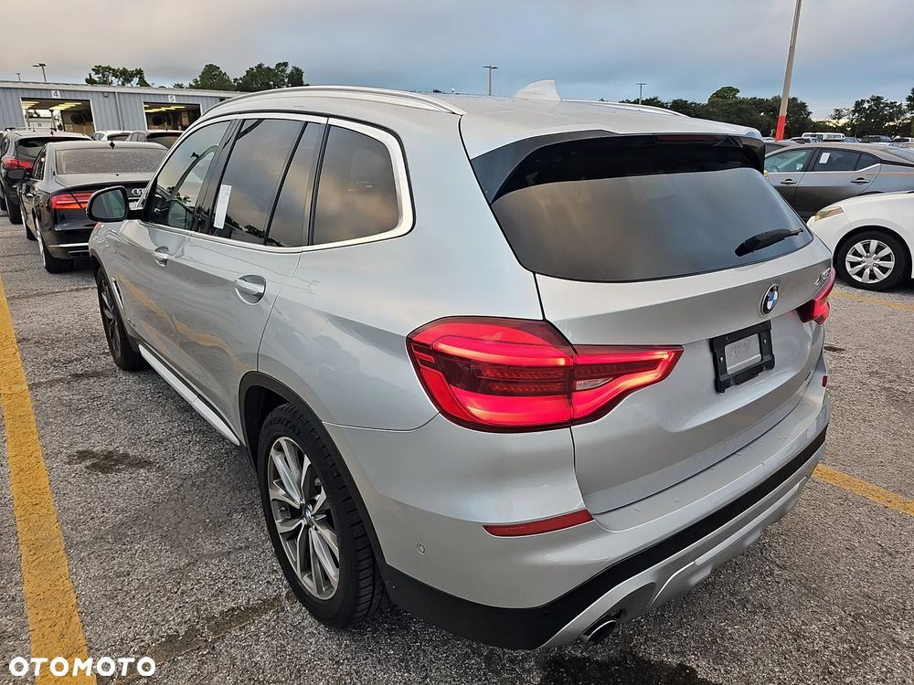 BMW X3 xDrive30i - 4