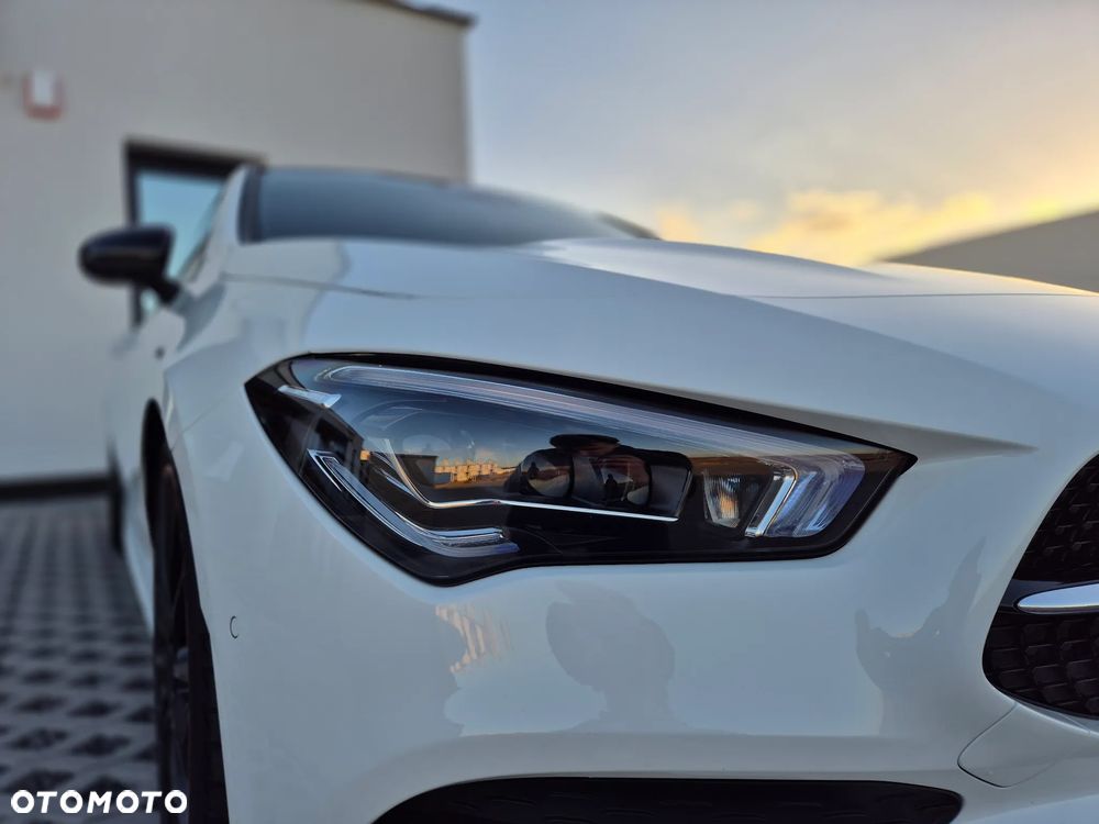 Mercedes-Benz CLA 200 Edition 1 7G-DCT - 10