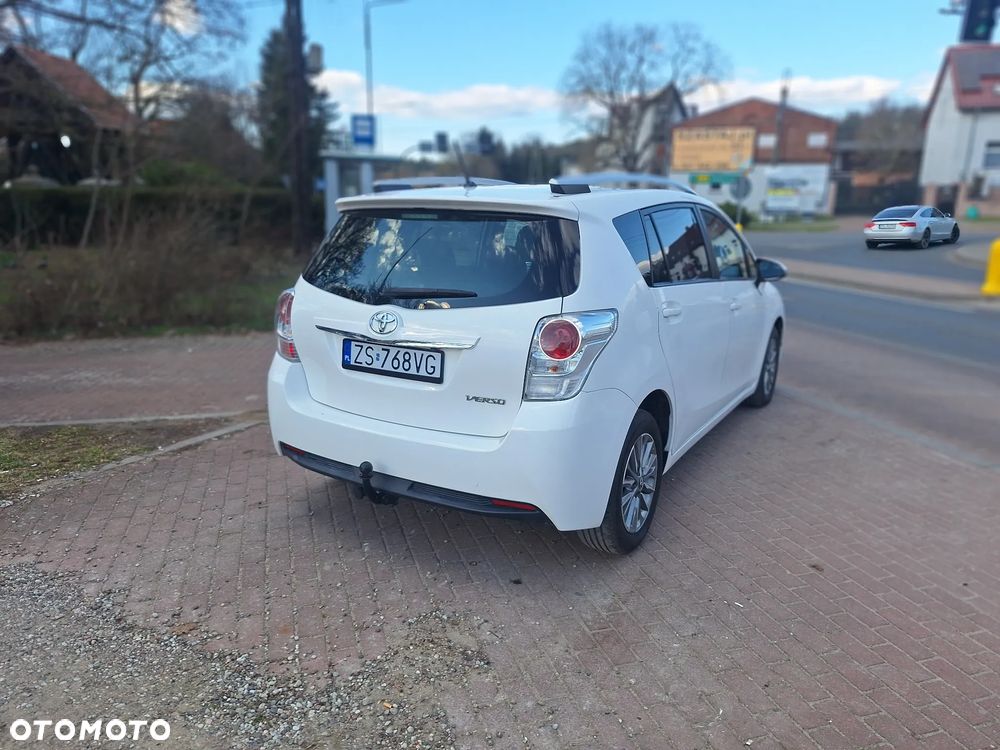 Toyota Verso 1.6 D-4D 5-Sitzer Start/Stop Comfort - 10